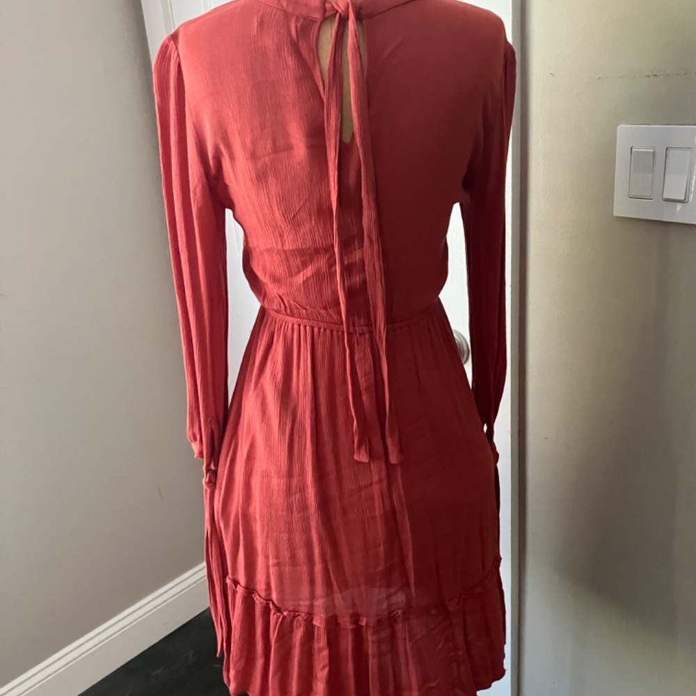 Dress - Picture 3 of 7